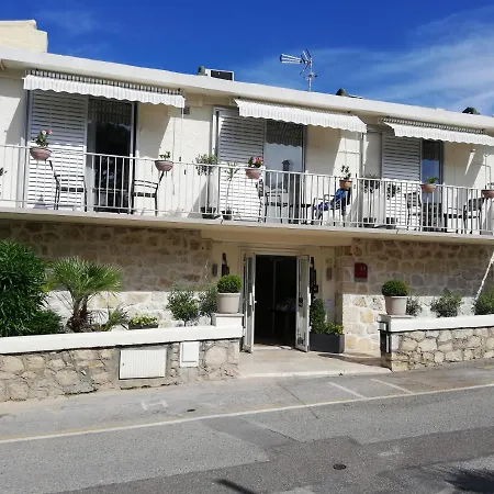Hotel Miramar- Cap D'antibes - La Garoupe 3*