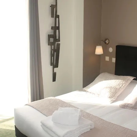 Miramar- Cap D'antibes - La Garoupe 3* Antibes