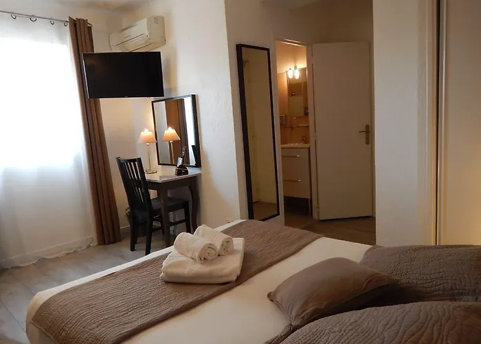 Miramar- Cap D'antibes - La Garoupe 酒店 3*