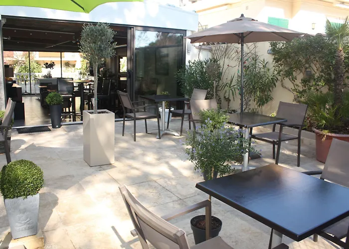 Miramar- Cap D'antibes - La Garoupe 酒店