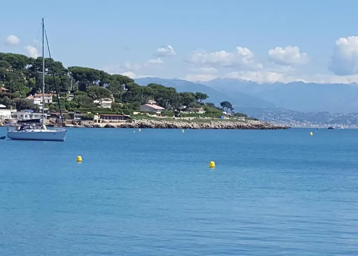 Miramar- Cap D'antibes - La Garoupe 酒店 3*