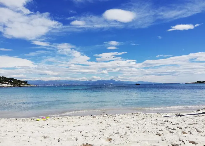 Miramar- Cap D'antibes - La Garoupe アンティーブ