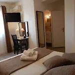 Miramar- Cap D'antibes - La Garoupe Hotel 3*