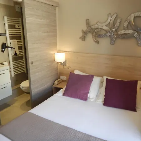 Miramar- Cap D'antibes - La Garoupe アンティーブ