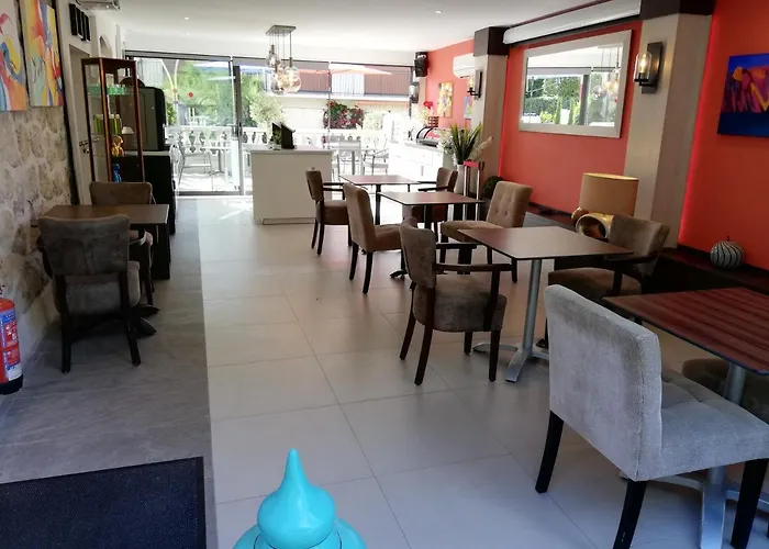 Miramar- Cap D'antibes - La Garoupe Hotell 3*