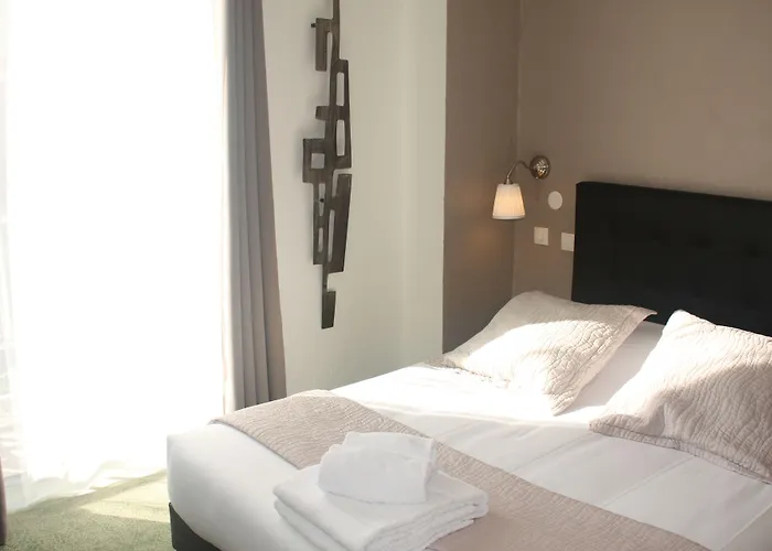 Miramar- Cap D'antibes - La Garoupe 3* Antibes