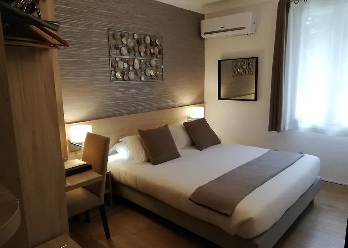 Miramar- Cap D'antibes - La Garoupe